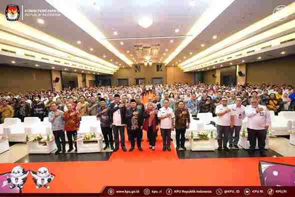 Mochammad Afifuddin Ketua KPU Dairi Sampaikan Pada Jajarannya Untuk Tetap Kompak dan Berbagi Tugas, Mengingat Pilkada Semakin Dekat