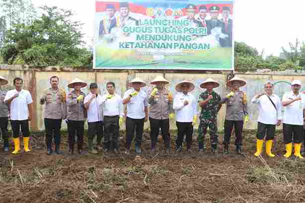 Polres Simalungun Bergerak, Dukung Ketahanan Pangan, Wujudkan Cita-cita Presiden Prabowo