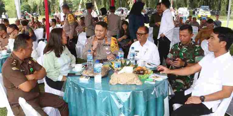 Kapolres Bersama Forkopimda Simalungun Ikuti Penanaman Jagung, Dukung Swasembada Pangan 2025