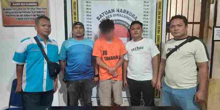 Polsek Tanah Jawa Polres Simalungun Amankan Pengedar Narkoba di Kawasan Pematang Tanah Jawa