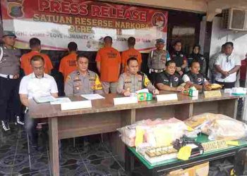 Hasil Pengembangan Kasus 4 Kg Sabu, Sat Narkoba Polres Grebek Rumah C Alias R Ditemukan 362 Butir Peluru, 1 Pucuk Senjata Api dan 6 Kg Diduga Sabu