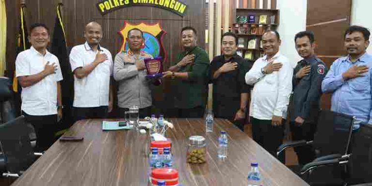 Bawaslu Kabupaten Simalungun Berkunjung Silaturahmi Ke Kapolres Simalungun