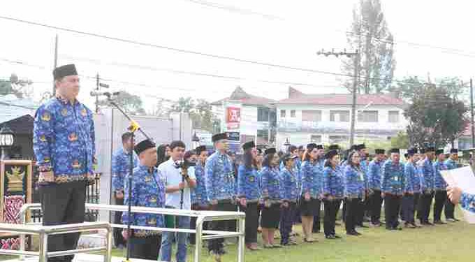Upacara Hari Kesadaran Nasional, Sekda : Mari Bangun Kualitas Pelayanan dengan Kolaborasi Antar ASN