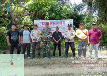 Polsek Tanah Jawa Pratroli Dialogis Jaga Stabilitas di Hutan Afd III Bah Jambi Cegah Karhutla
