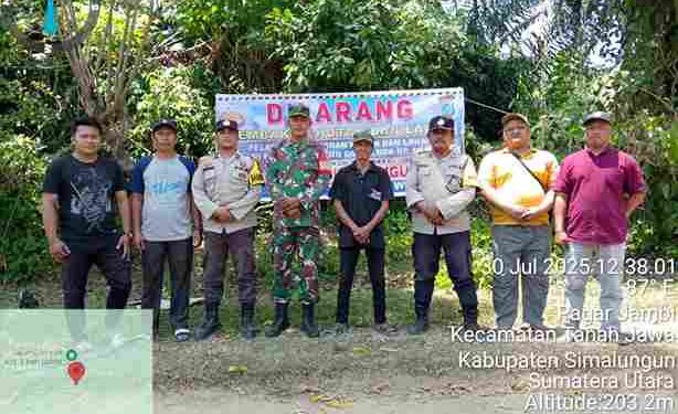 Polsek Tanah Jawa Pratroli Dialogis Jaga Stabilitas di Hutan Afd III Bah Jambi Cegah Karhutla