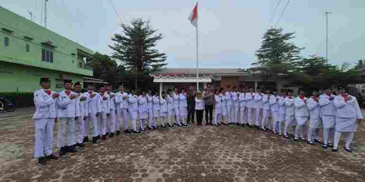 Dalam Rangka Menyambut HUT RI ke – 80 Polsek Bosar Maligas Sukses Pimpin Pengukuhan Paskibraka