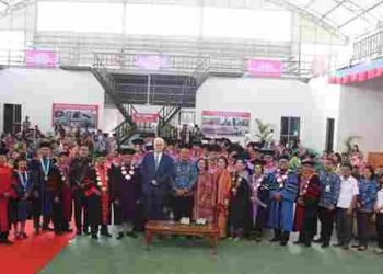 Hadir di Wisuda STT OI, Bupati Berpesan, Tetaplah Berpihak Pada Orang yang Memiliki Keterbatasan