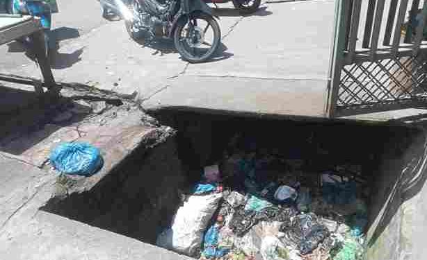 Sampah Numpuk di Sepanjang Parit Pajak Panglima Polem Kisaran