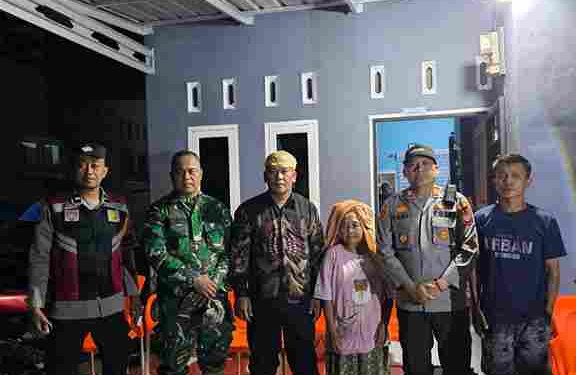 Respon Cepat Hati Mulia Polsek Perdagangan: Salurkan Bantuan, Sigap Evakuasi Warga Terdampak Banjir di Bandar Masilam