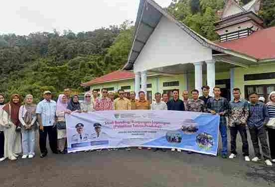 Sentra IKM Pengolahan Gambir Kab Pesisir Selatan Studi Banding ke Sentra IKM Pengolahan Gambir di Kab Pakpak Bharat