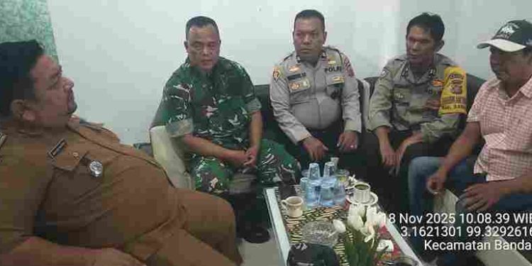 Cegah Narkoba Jelang Natal dan Tahun Baru, Polsek Perdagangan Gelar Coffee Morning Bersama TNI, Forkopimcam dan Tokoh Masyarakat