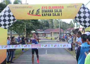 Bupati Dairi Lepas 732 Peserta Lomba Lari Dairi Merlojang Tingkat SMP dan SMA