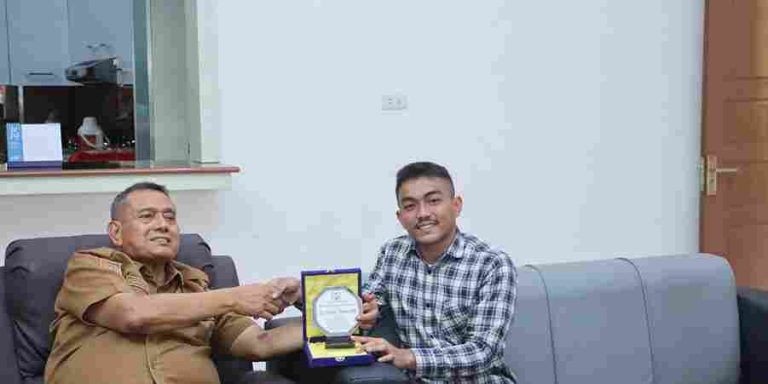 Bupati Dairi Terima Audiensi Forum Pemuda dan Mahasiswa Sumatra Utara